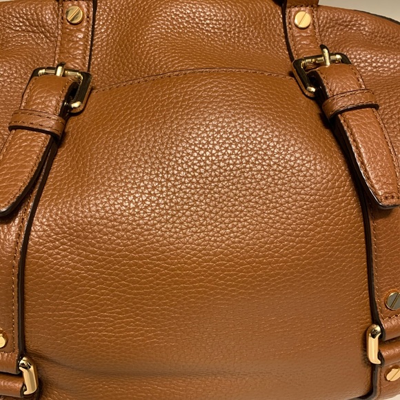 Michael Kors Large Bedford Slouchy Satchel - Picture 6 of 10